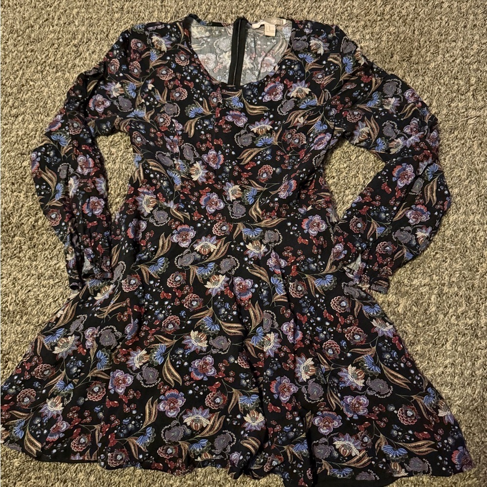 Forever 21 Medium Floral Black Dress